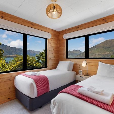 Tranquil Heights Villa Queenstown Exterior photo