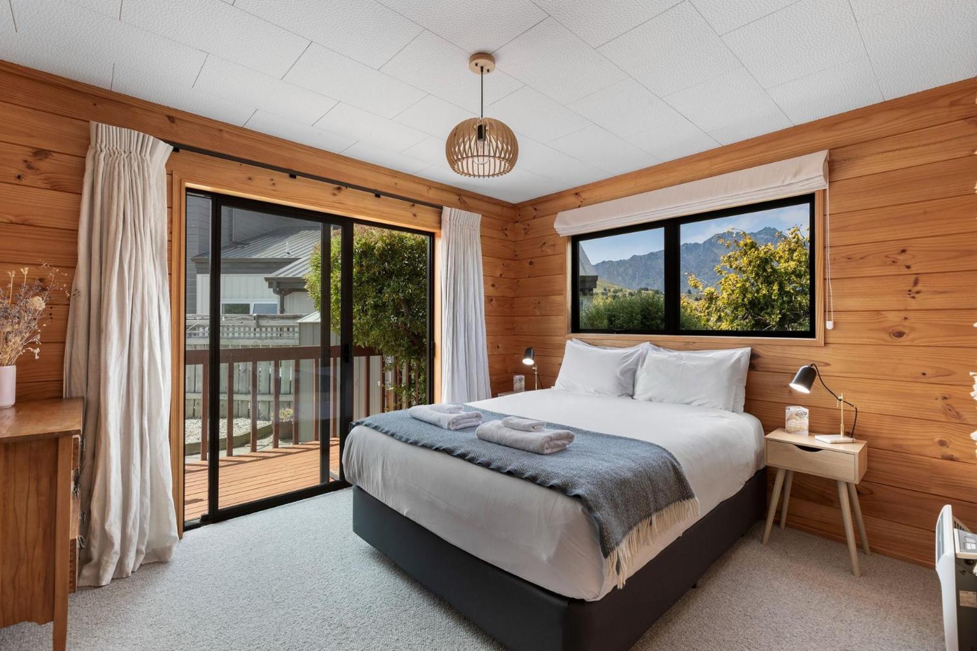 Tranquil Heights Villa Queenstown Exterior photo