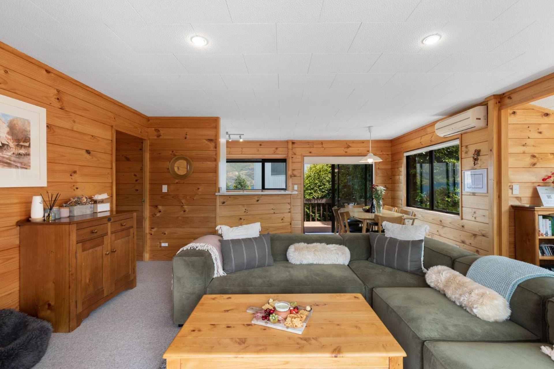 Tranquil Heights Villa Queenstown Exterior photo